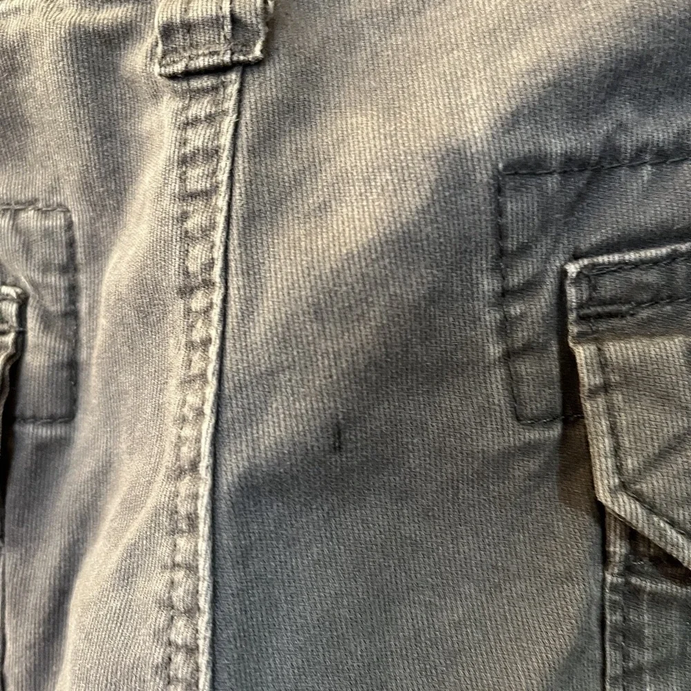 EDDIE BAUER Shorts Men's Flat Front Olive Khaki Specially Dyed 36 Please‎ READ